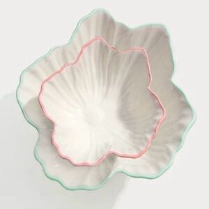 Lilly Pulitzer new floral nesting bowls in box